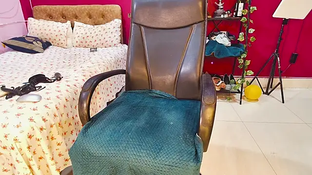 Naughty nightz online show from 01.12.25