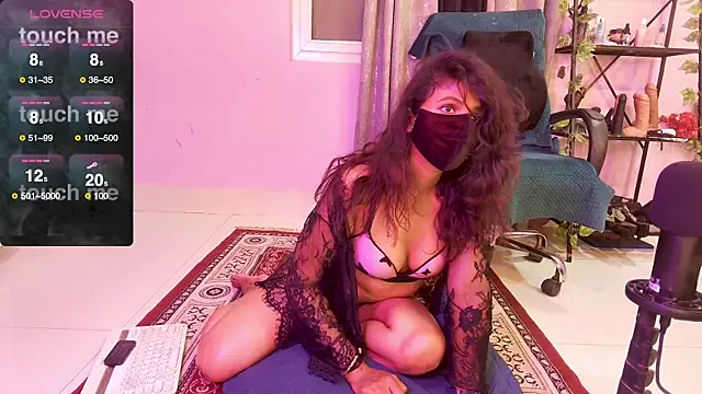 Naughty nightz online show from 09.28.25