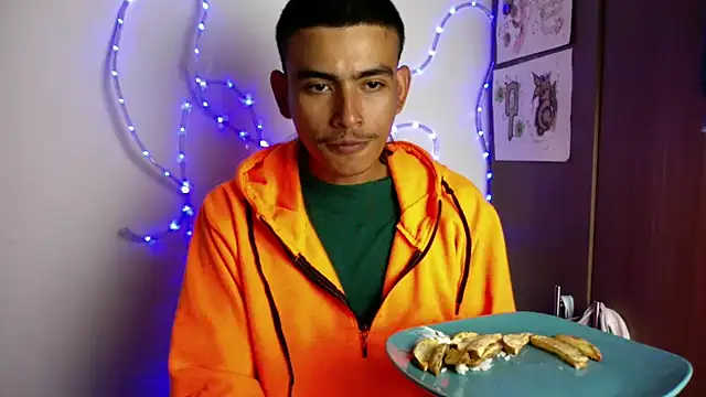 sorry-mom69 online show from 12.13.25