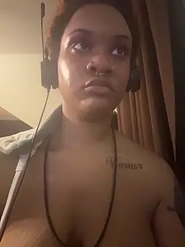 Snapshot of nickytheehawtie chatting on 02.20.26 nickytheehawtie online show from 02.20.26