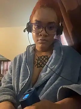 nickytheehawtie online show from 04.02.26