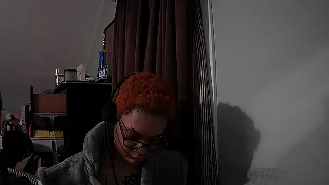 Snapshot of nickytheehawtie chatting on 04.30.26 nickytheehawtie online show from 04.30.26