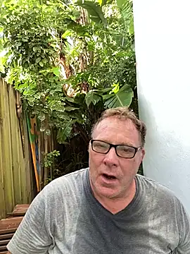 Snapshot of Cockmilker09 chatting on 09.27.25 Cockmilker09 online show from 09.27.25