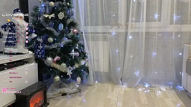 Snapshot of Vika_loves_you chatting on 12.10.24 Vika loves you online show from 12.10.24