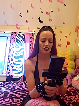 Adrina Drake online show from 03.20.26