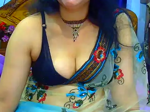 Snapshot of Daneldayna chatting on 03.04.26 Daneldayna online show from 03.04.26