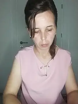 Snapshot of loveis007 chatting on 09.23.25 loveis007 online show from 09.23.25