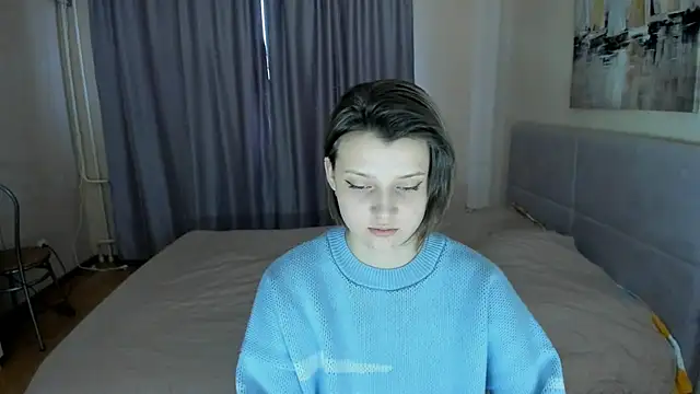 Snapshot of SoniNesti chatting on 02.25.25 SoniNesti online show from 02.25.25