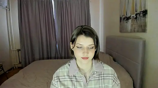 Snapshot of SoniNesti chatting on 03.14.25 SoniNesti online show from 03.14.25