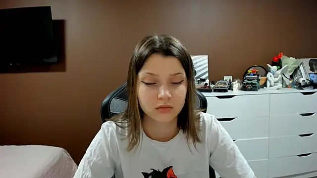 SoniNesti online show from 03.04.26