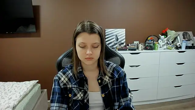 SoniNesti online show from 04.02.26