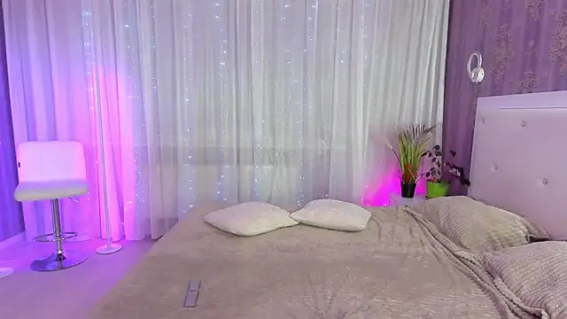 MirandaQueen online show from 03.03.25