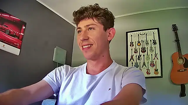 Snapshot of saint_not chatting on 12.15.24 saint not online show from 12.15.24