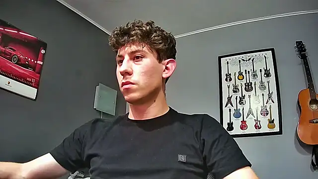 Snapshot of saint_not chatting on 12.17.24 saint not online show from 12.17.24