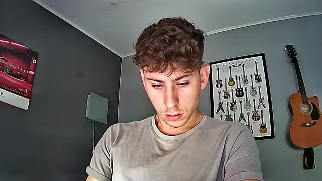 Snapshot of saint_not chatting on 12.21.24 saint not online show from 12.21.24