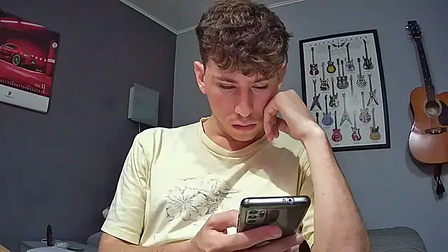 Snapshot of saint_not chatting on 02.10.25 saint not online show from 02.10.25