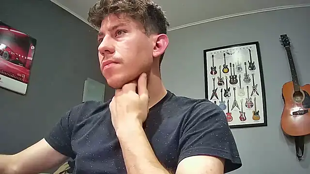 Snapshot of saint_not chatting on 02.14.25 saint not online show from 02.14.25