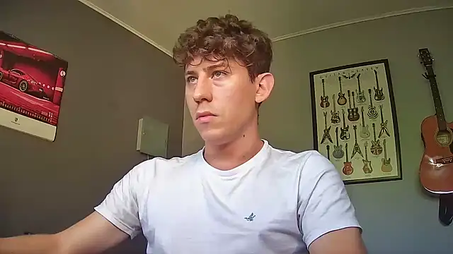 Snapshot of saint_not chatting on 03.21.25 saint not online show from 03.21.25