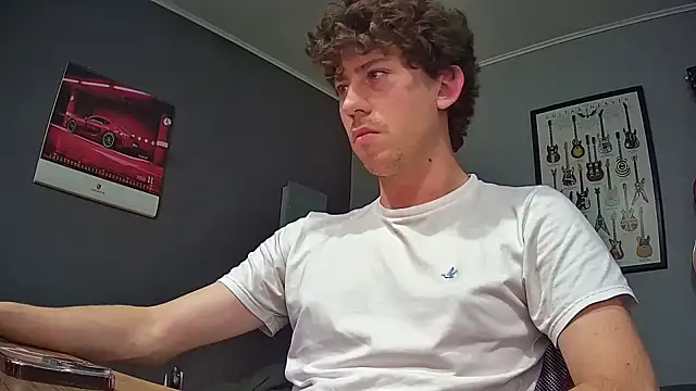 Snapshot of saint_not chatting on 09.18.25 saint not online show from 09.18.25