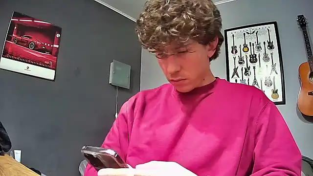 Snapshot of saint_not chatting on 09.21.25 saint not online show from 09.21.25