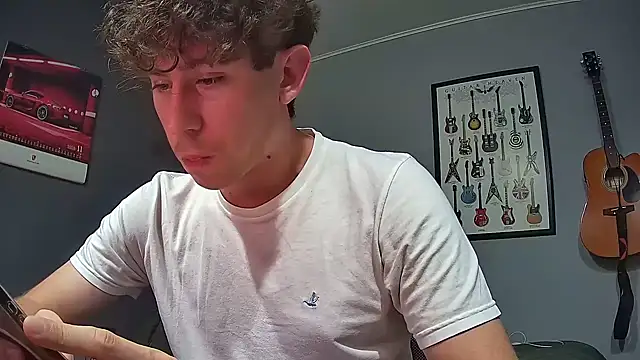 Snapshot of saint_not chatting on 10.12.25 saint not online show from 10.12.25