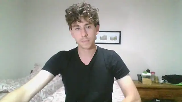 Snapshot of saint_not chatting on 10.14.25 saint not online show from 10.14.25