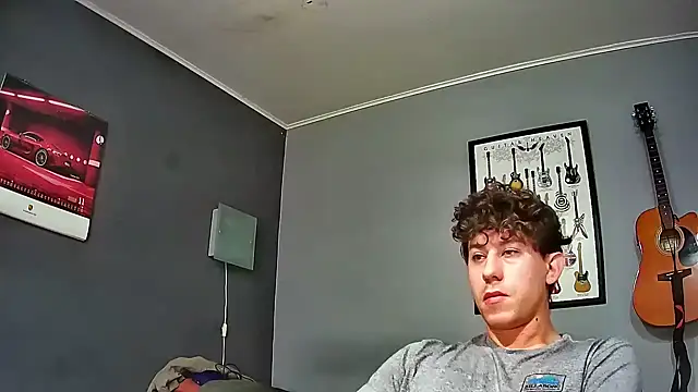 Snapshot of saint_not chatting on 10.17.25 saint not online show from 10.17.25