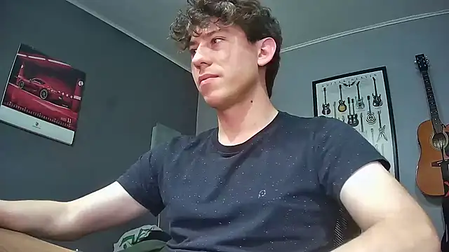 Snapshot of saint_not chatting on 10.24.25 saint not online show from 10.24.25