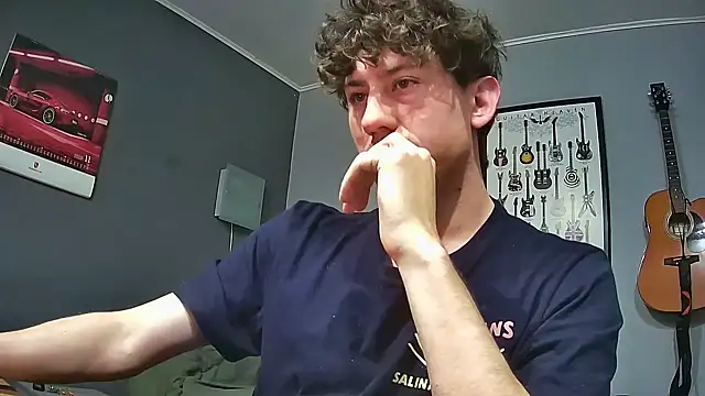 Snapshot of saint_not chatting on 10.26.25 saint not online show from 10.26.25