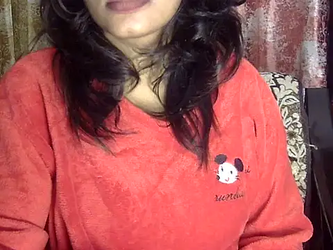 Snapshot of SEXY-MAHI- chatting on 01.02.25 SEXY-MAHI- online show from 01.02.25