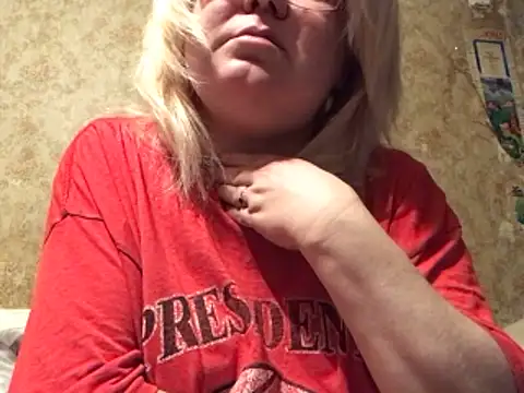 DoraMay online show from 02.04.26