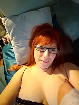 Snapshot of lollipop_cat chatting on 01.31.26 lollipop cat online show from 01.31.26