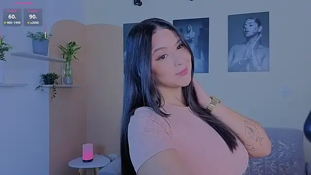 Snapshot of ToriCrossX chatting on 01.10.26 ToriCrossX online show from 01.10.26