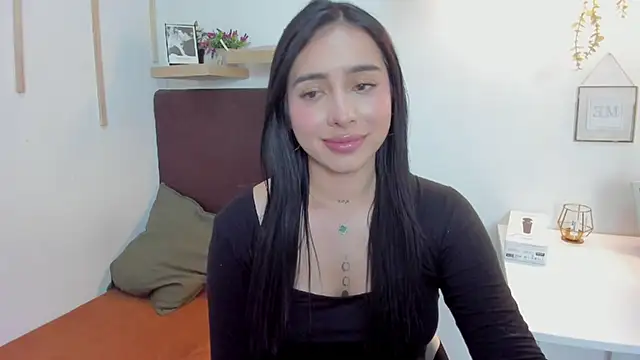 Snapshot of isabella_jade chatting on 02.17.25 isabella jade online show from 02.17.25