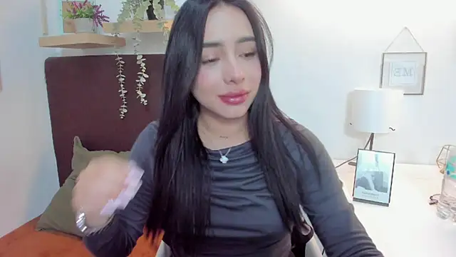 Snapshot of isabella_jade chatting on 02.24.25 isabella jade online show from 02.24.25