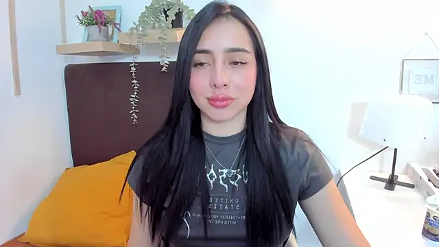 Snapshot of isabella_jade chatting on 03.17.25 isabella jade online show from 03.17.25