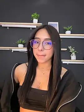 Snapshot of isabella_jade chatting on 11.12.25 isabella jade online show from 11.12.25