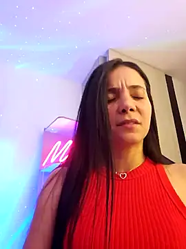 miaeyes online show from 01.20.25