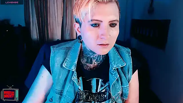 Marieblueeyes online show from 12.20.25