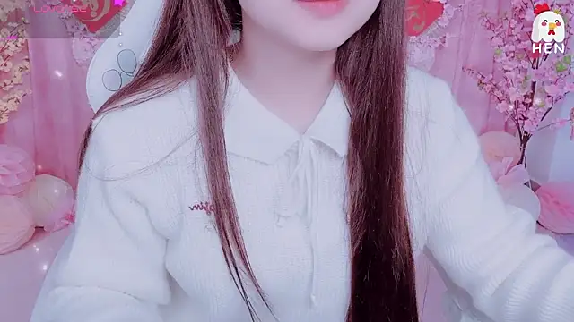 Snapshot of hen237 chatting on 03.02.26 hen237 online show from 03.02.26