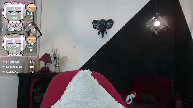 Snapshot of Perla_Campbell chatting on 12.11.24 Perla Campbell online show from 12.11.24
