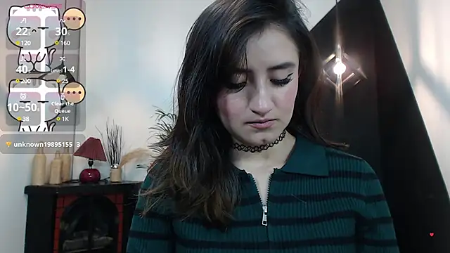 Snapshot of Perla_Campbell chatting on 12.30.24 Perla Campbell online show from 12.30.24