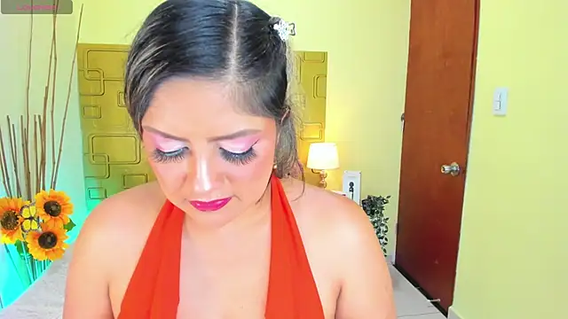 Julia Haye online show from 01.11.25