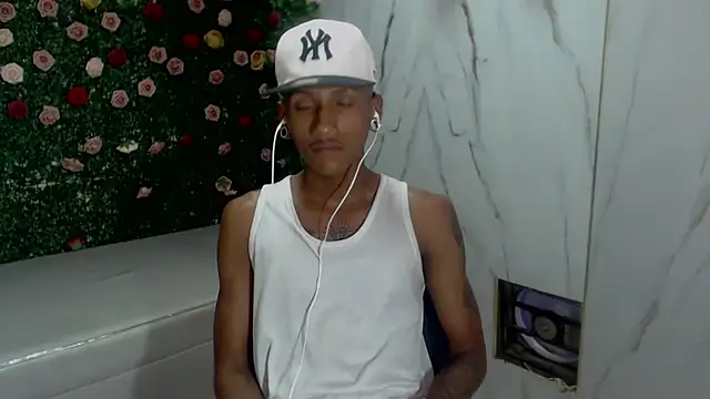 Snapshot of ManSant chatting on 02.27.26 ManSant online show from 02.27.26