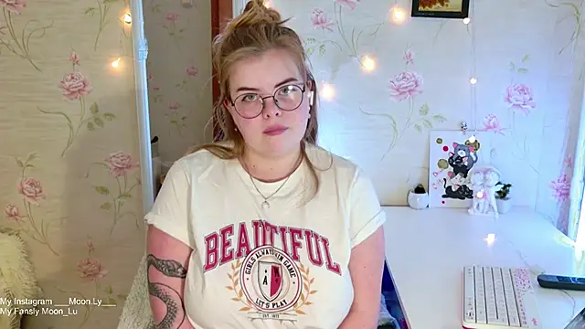 sinnamon  online show from 11.29.25