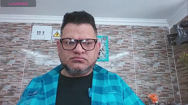 SexDiffrent online show from 11.14.25