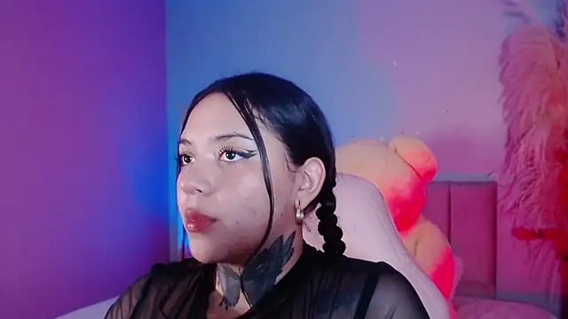 kim blake online show from 12.12.24