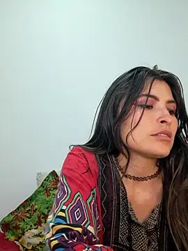 Alexandrasaenz online show from 03.06.25