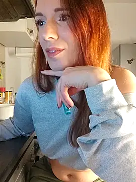 clara-francaise online show from 12.19.25