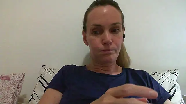 Annylove1 online show from 03.15.25